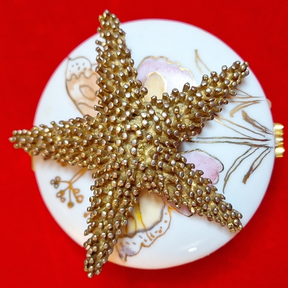 Vintage Gold StarFish Brutalist Large Brooch 3 in. - Picture 1 of 8